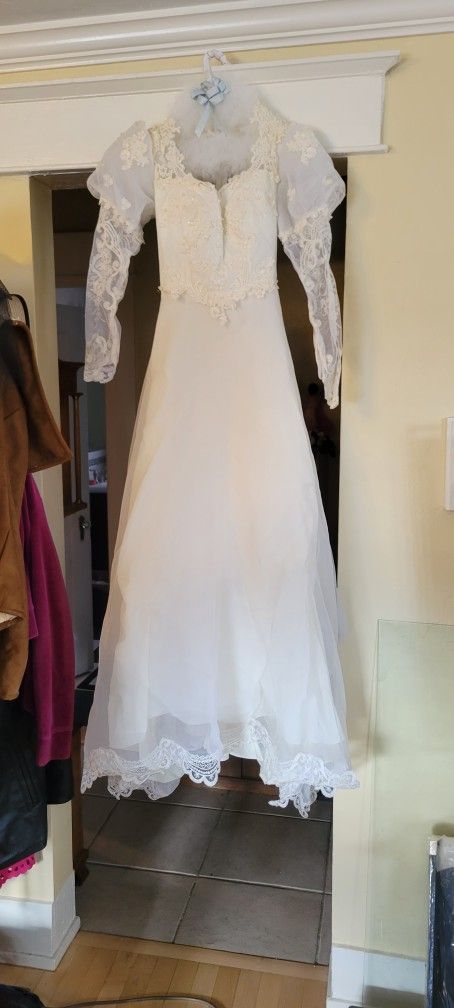 Beautiful Wedding Dress