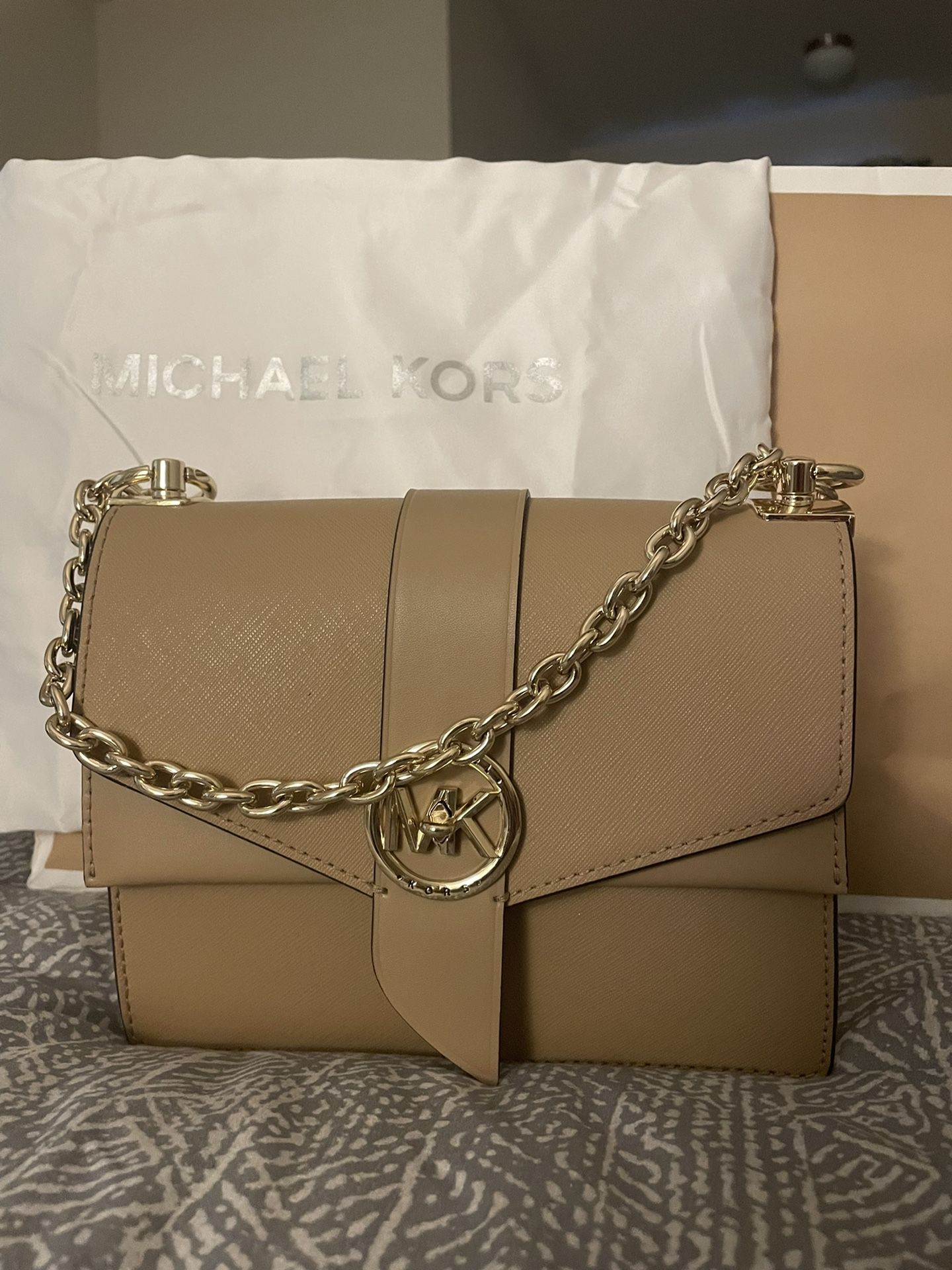 Michael Kors Crossbody Purse