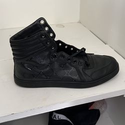 Black Gucci men’s shoes