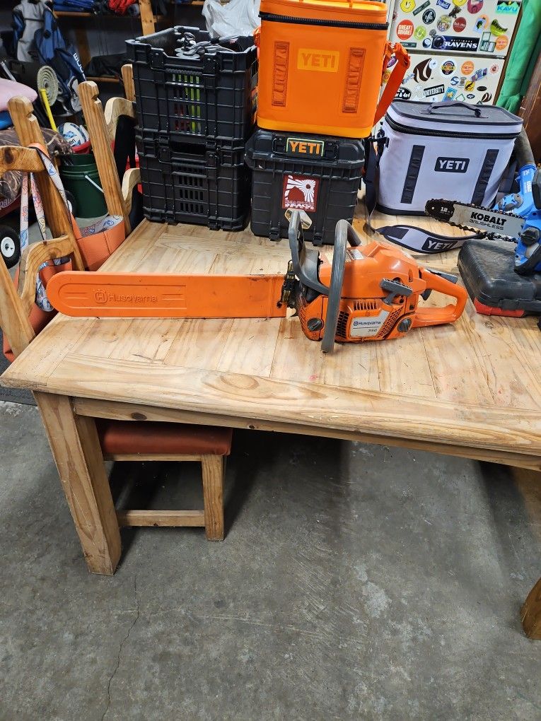 Husqvarna 350 Chain Saw