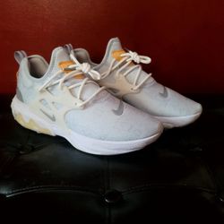 Nike React Presto 