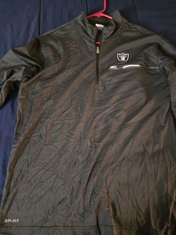 Nike Raiders sweater