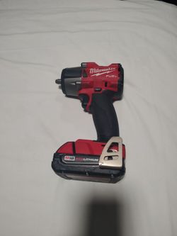 Milwaukee M18 Fuel 1/2" Mid-Torque Impact Wrench with Friction Ring