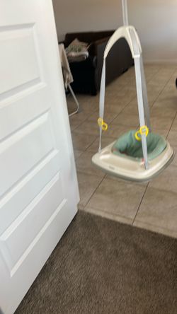 Graco  jumper / swing