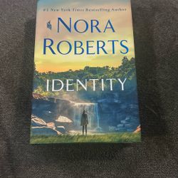 Nora Roberts -  IDENTITY- Book 