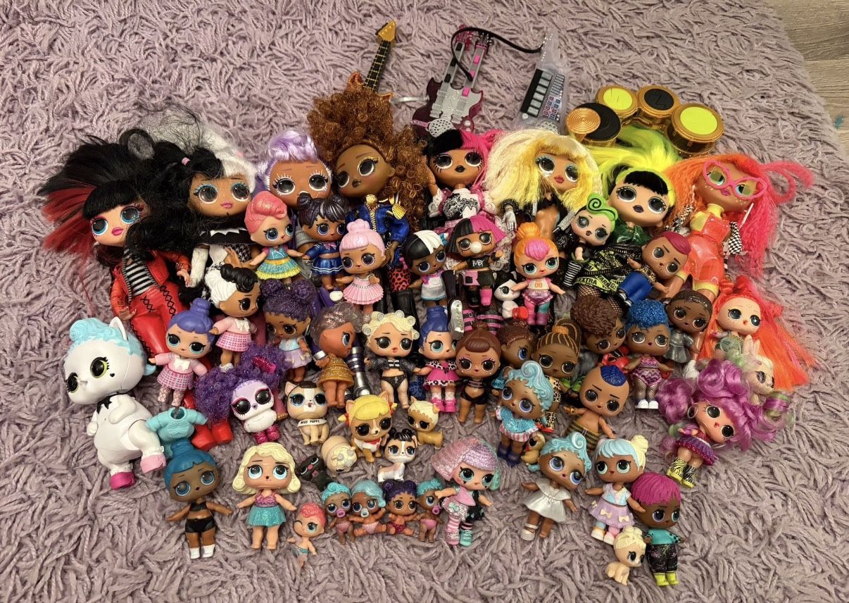 LOL Dolls And Pets And OMG Dolls