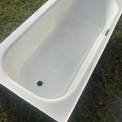 Bath Tub 