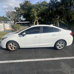 2017 Chevy Cruze LT
