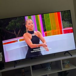 Samsung 55” 4K UHD Smart TV – Great Condition!