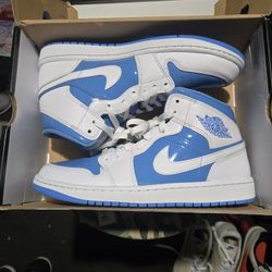 Nike Air Jordan 1 Mid Se Legend Blue FZ2142-114 Men's Size 9 Women's Size 10.5 Like New With Box