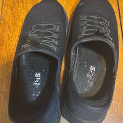 Black Skechers Slip-Ins (Size Men’s 9)