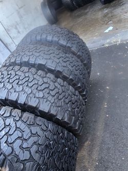 4 used tires Lt275/70r18 Bfgoodrich K02 $250.00
