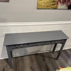 Entry table / Side Table
