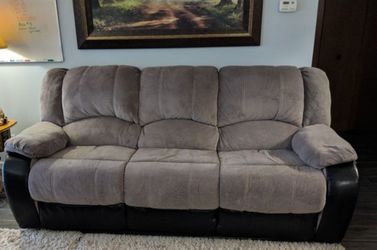 GRAY & BLACK VERY CLEAN SUPER COMFORTABLE 3 SEAT FULLY RECLINER COUCH - MUY LIMPIO SILLON RECLINABLE 3 tres personas