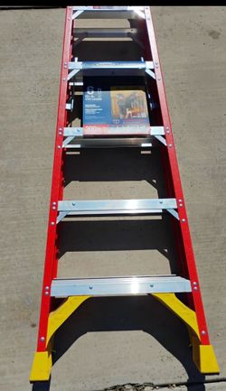 New Fiberglass Werner  Ladder