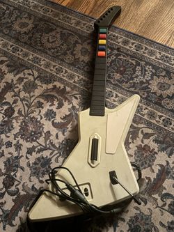 Wired xbox 360 guitar Hero guitar