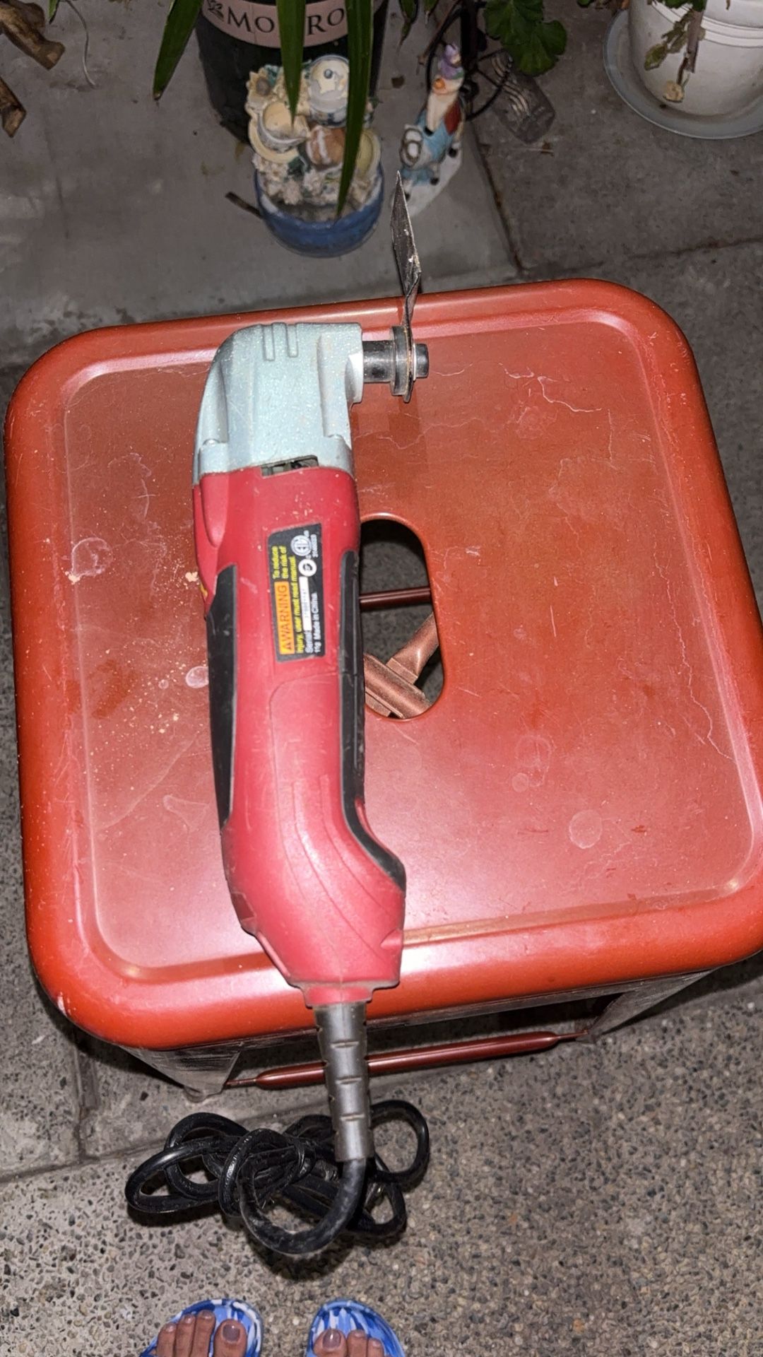 Chicago Electric Power Tools Oscillating Multifunction Power Tool by Chicago
