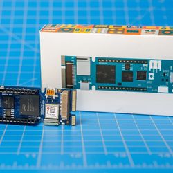 Arduino MKR VIDOR 4000