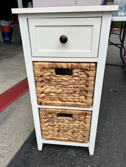 “BED BATH & BEYOND” WHITE STAND WITH THREE DRAWERS