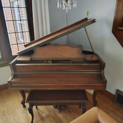 FREE BABY GRAND PIANO