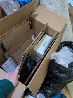 FREE MOVING BOXES