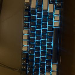 Mage Sky81 Black Creamy