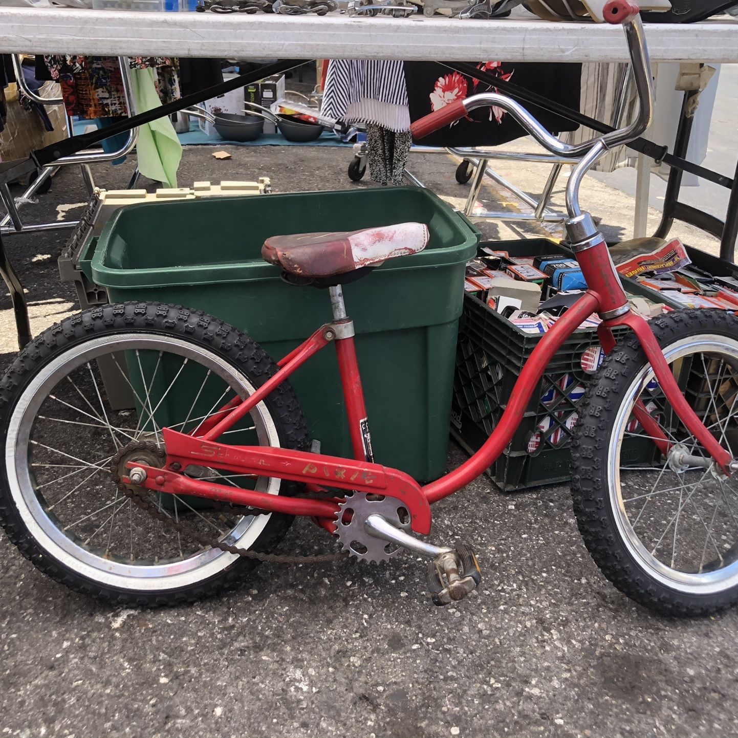 schwinn pixie tires