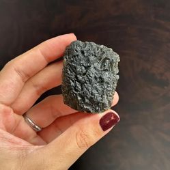 AA Genuine 30g Chlum Moldavite Tektite Specimen From Czech Republic