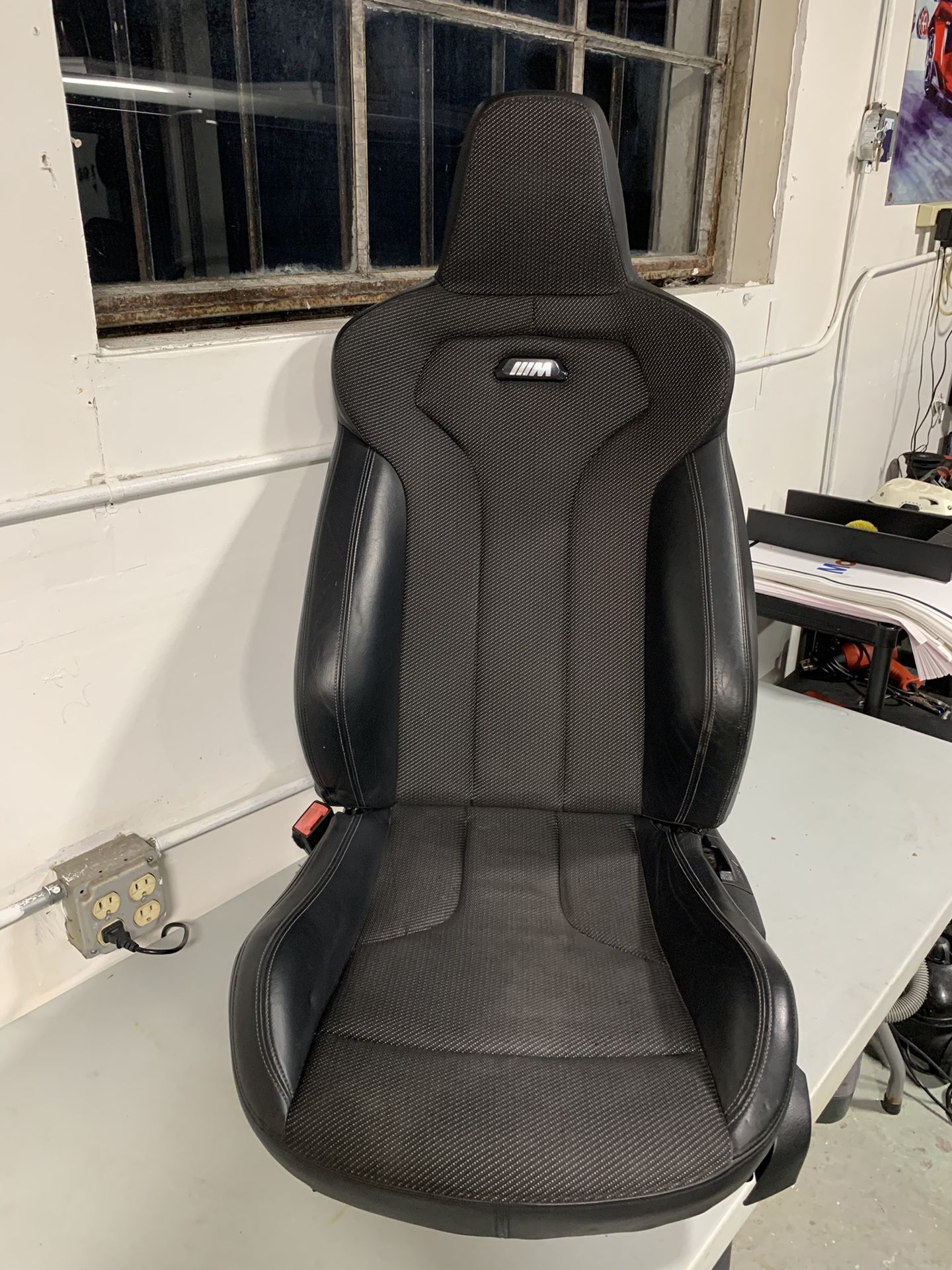 Full Set Seats  Not Parting Out 