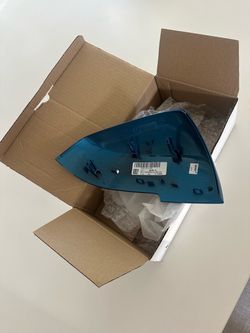 2017 BMW mirror cover $10