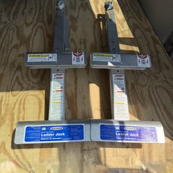 SET OF TWO WERNER LADDER JACKS IN EXCELLENT CONDITION.USE ONLY A FEW TIMES.$100.00 OR BEST OFFER.