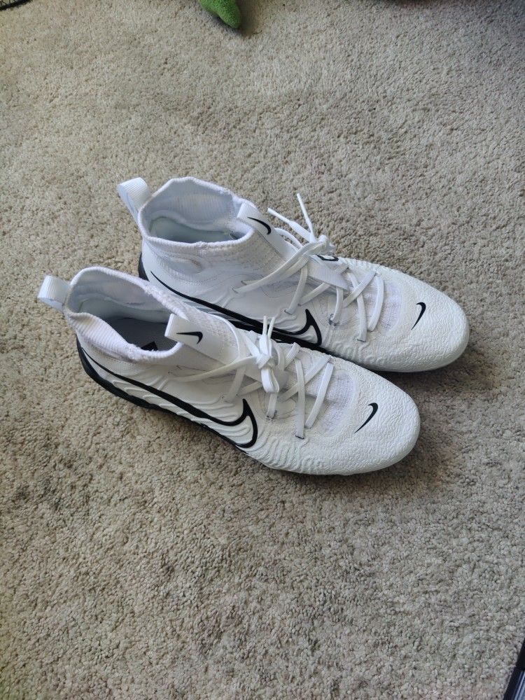 Brand New Nike Alpha Huarache Cleats US 10.5