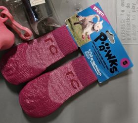 RC Pet Products Sporty PAWks Anti-Slip, Stylish, Functional, Protective Dog Socks
SMALL, PINK