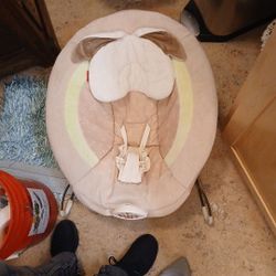 Fisher Price Bouncer/ Vibrating Baby Seat