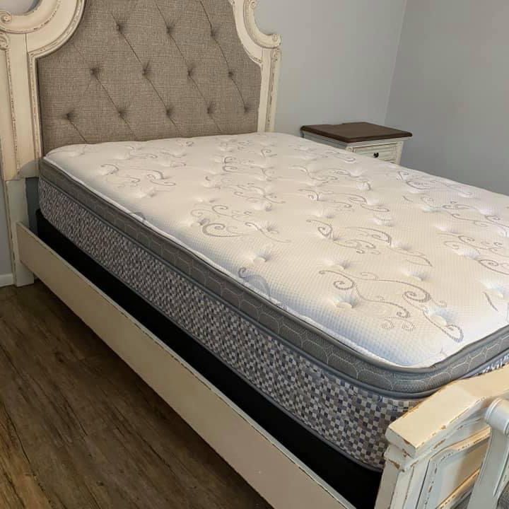 Mattress King Queen Full BRAND NEW IN PLASTIC 