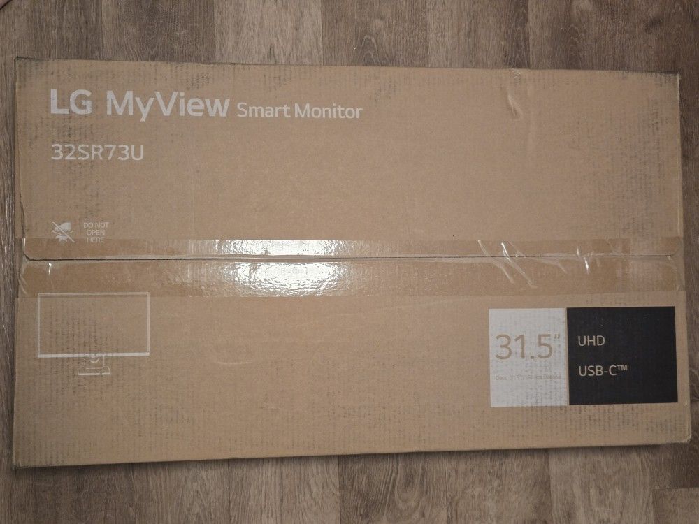 New LG 32" 4k Smart Monitor
