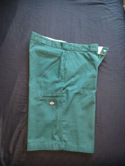 Dickies size 38
