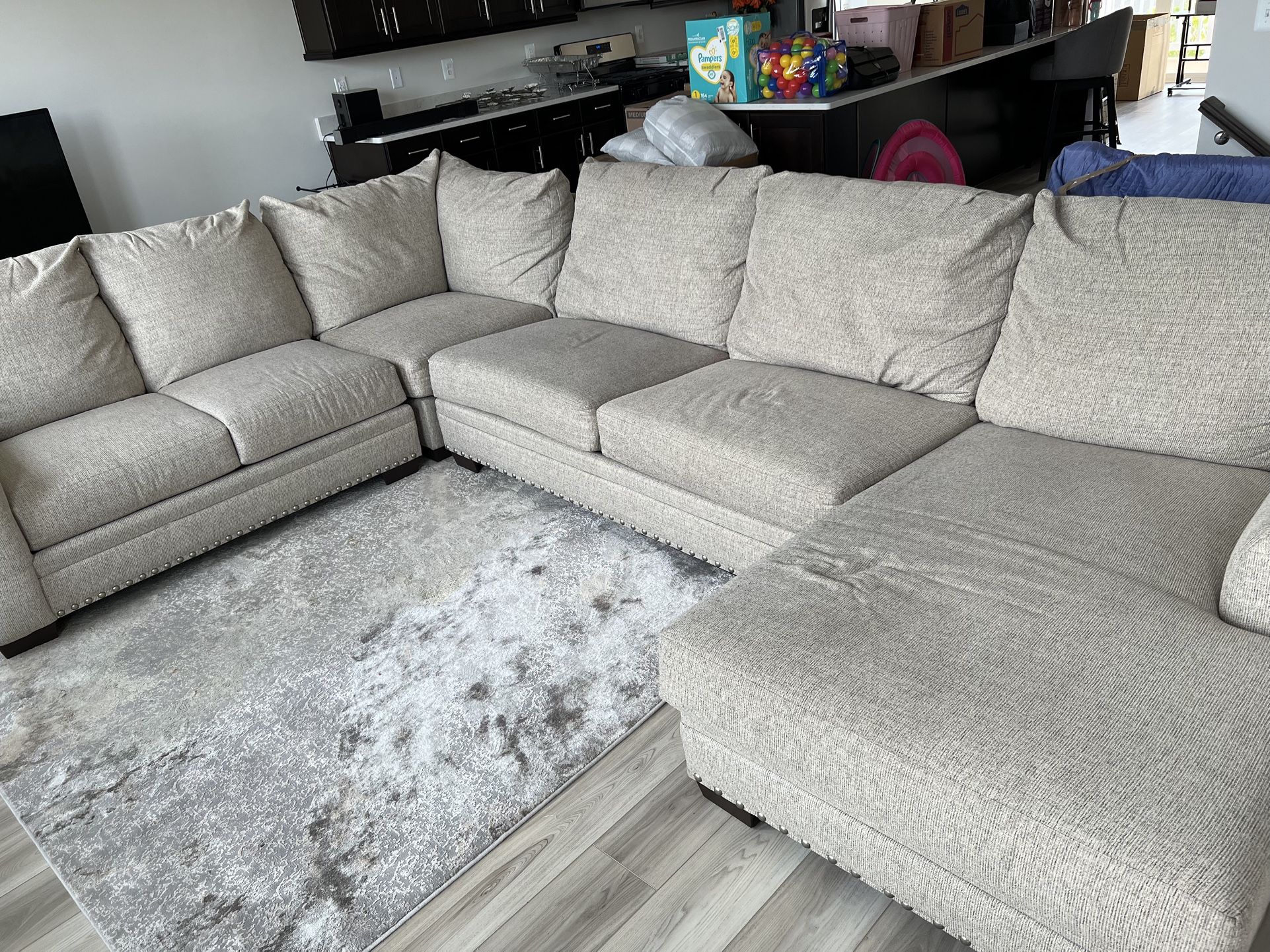 Cottage Chic Beige 150'' 4 Piece Right Arm Facing Chaise Sectional