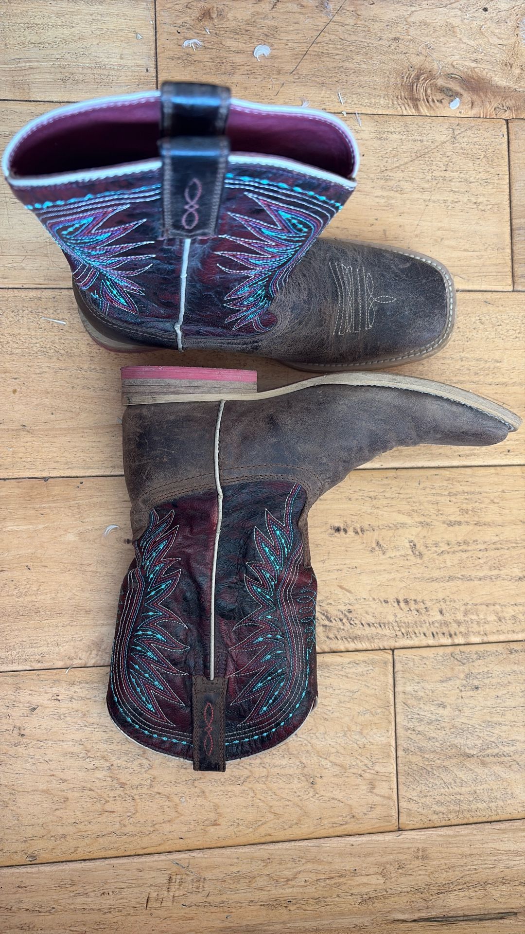 Girls Cowboy Boots Size 4
