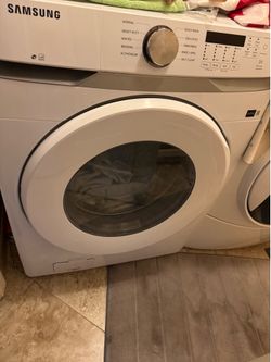 Washer Samsung 1 year old