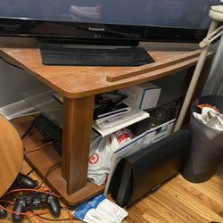 TV Stand Entertainment 3 Piece Glass Great Shape!