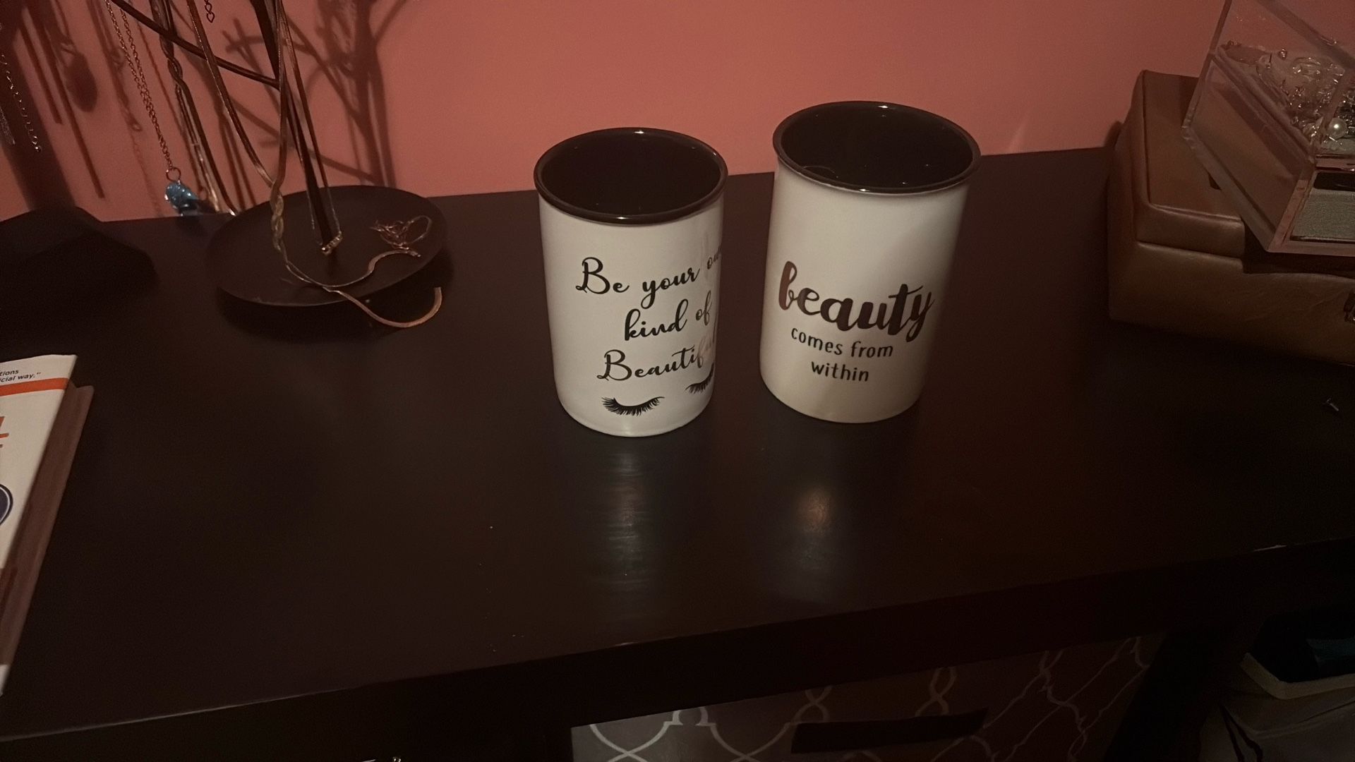 Cosmetics Ceramic Holders 