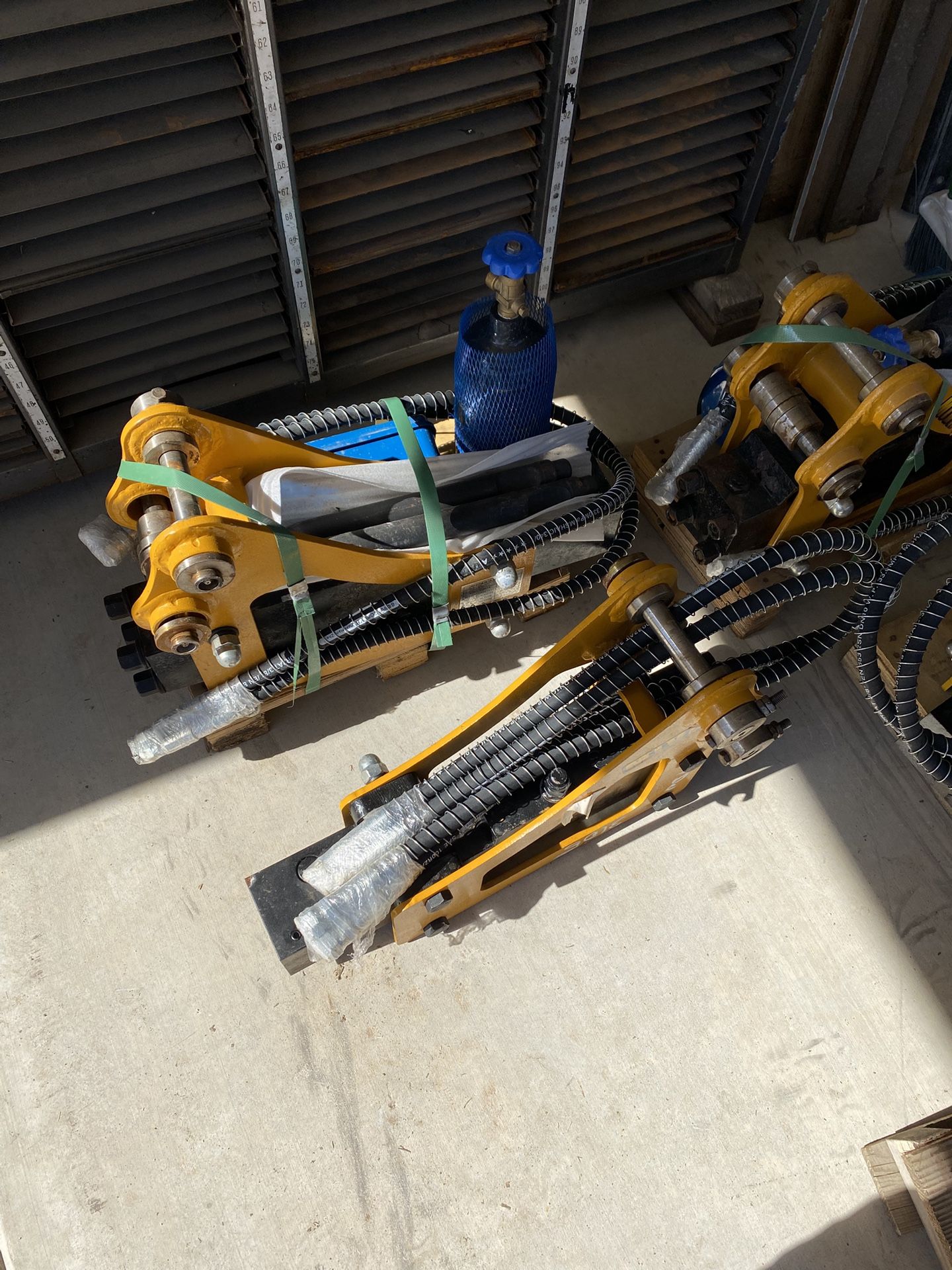 Hydraulic Breaker For 1 Ton Mini Excavators