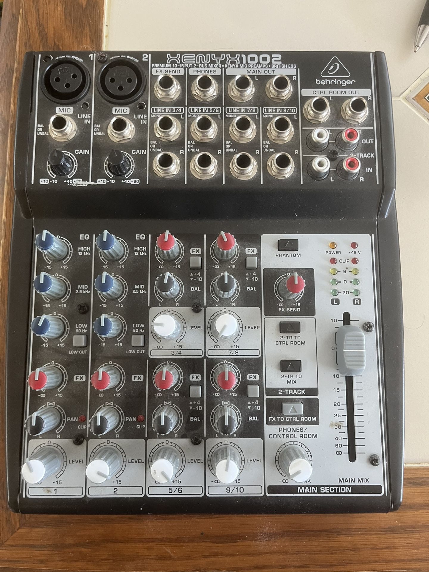 Behringer Xenyx1002 Four Channel Mixer
