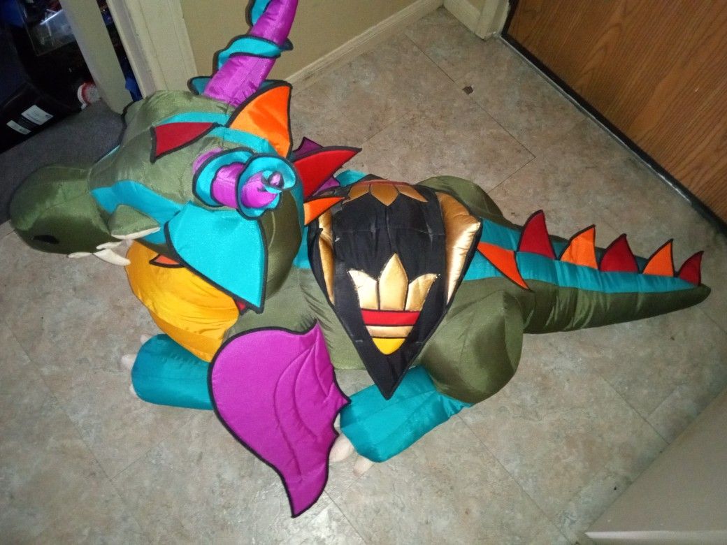 Dragon Child's Large Manhattan Dragon Ride On Toy