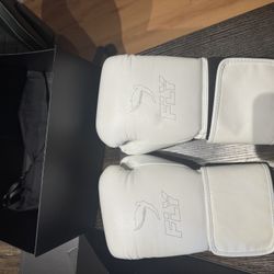 Fly Boxing Glove ( Winning Grant Everlast Nbnl)