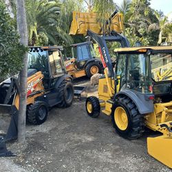 Enclosed Skip Loaders 