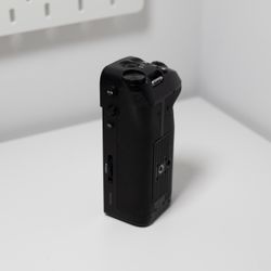 Panasonic DMW-BGS1 - Battery Grip for S1, S1R, S1H