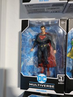 Mcfarlane Superman Blue Suit (Henry Cavil)