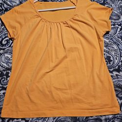 Orange/Peach Top/Shirt - Size L?